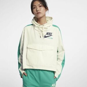 Nike Archive Pullover Jacket Size Small